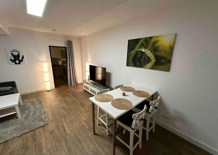 Wohnung In Uni-Naehe